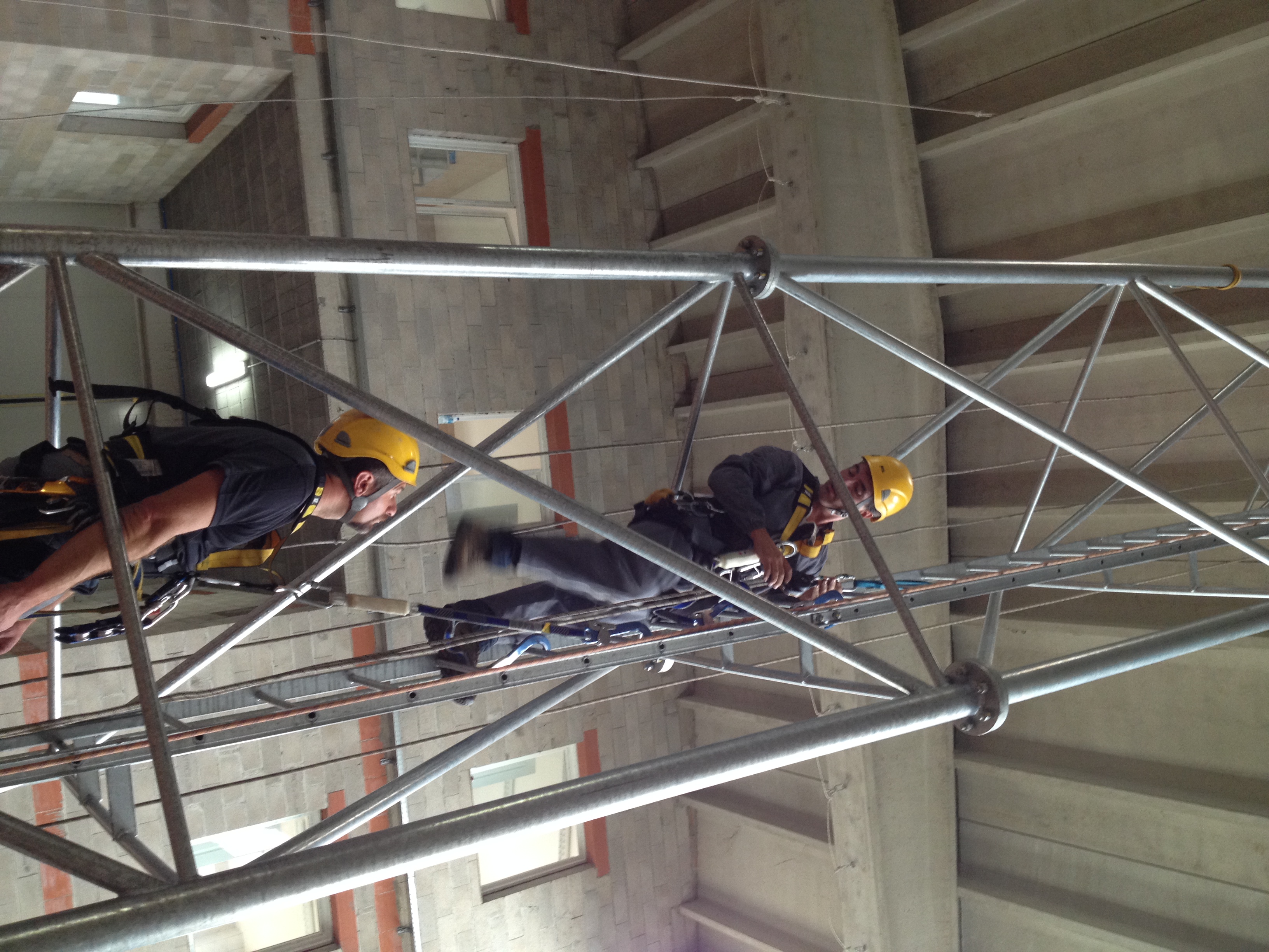 Formation antichute sur structure pylône en intérieur